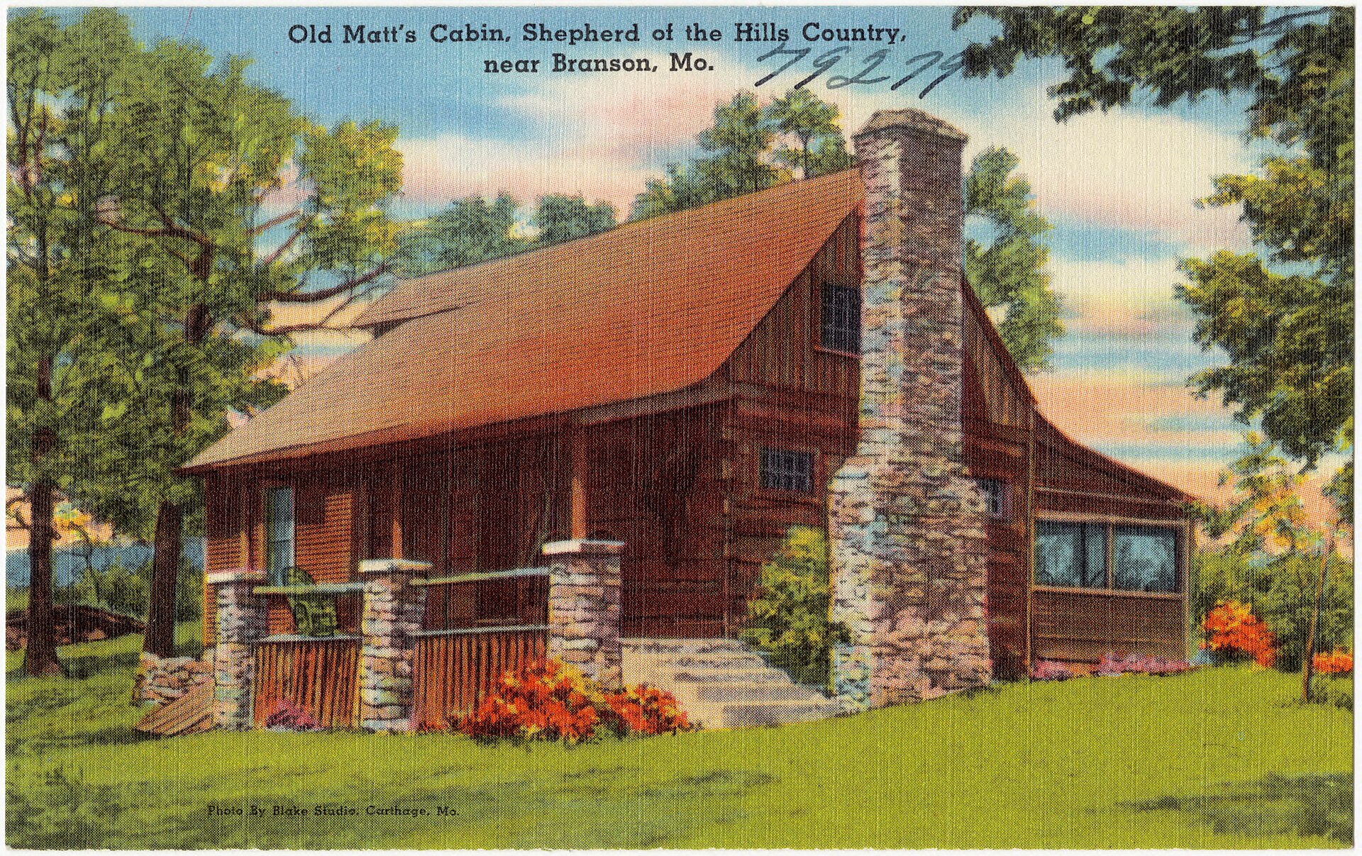 Historic Ozarks cabin near Branson