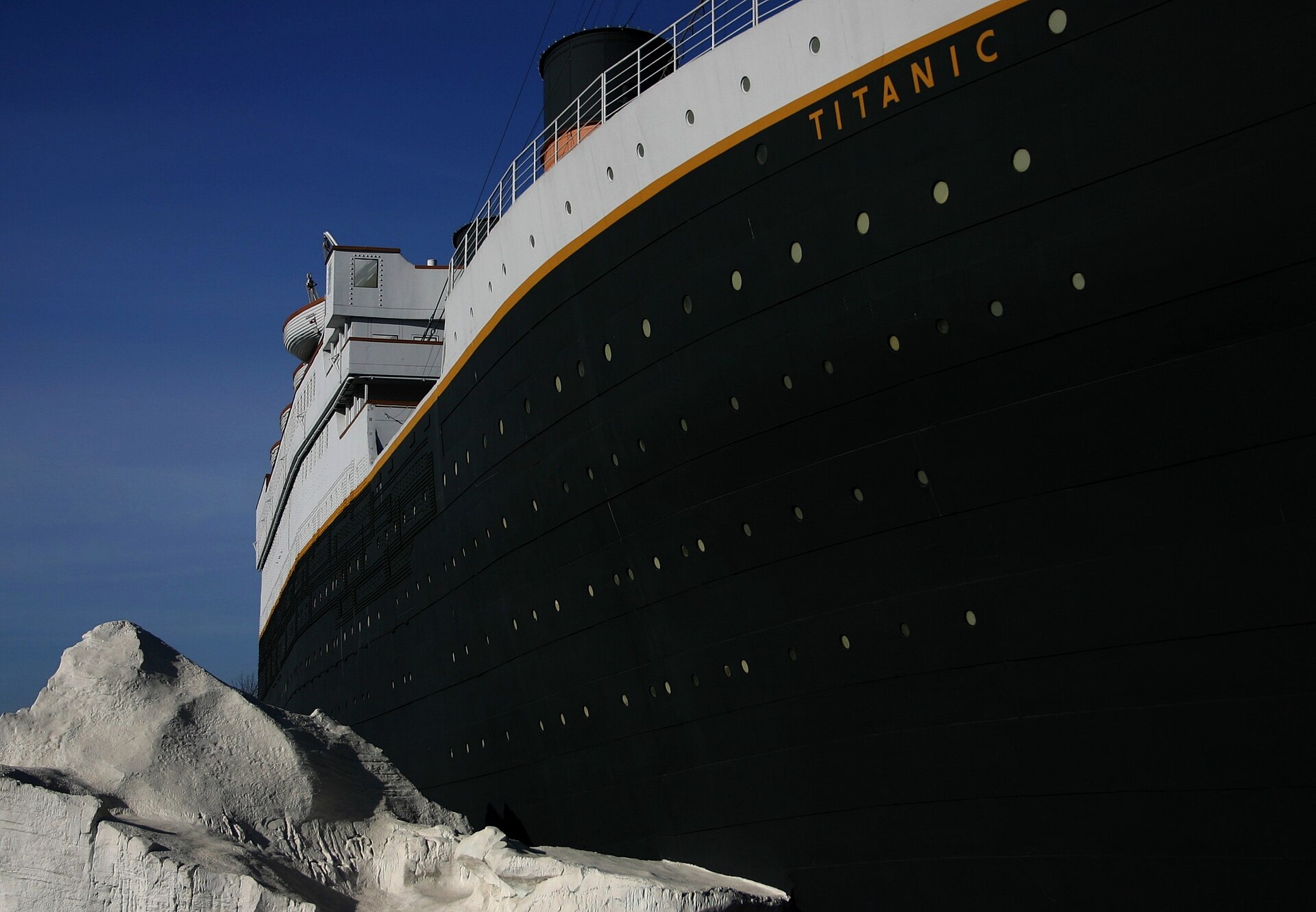 Titanic Museum Attraction in Branson